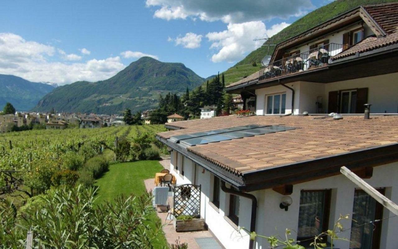Вилла Weingut Zundlhof Больцано Экстерьер фото